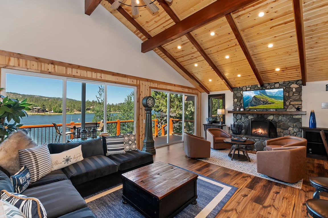 Cabin Image 8