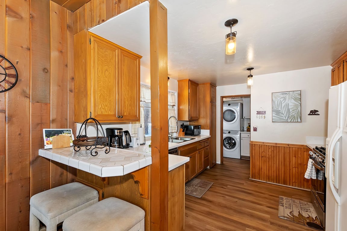 Cabin Image 12