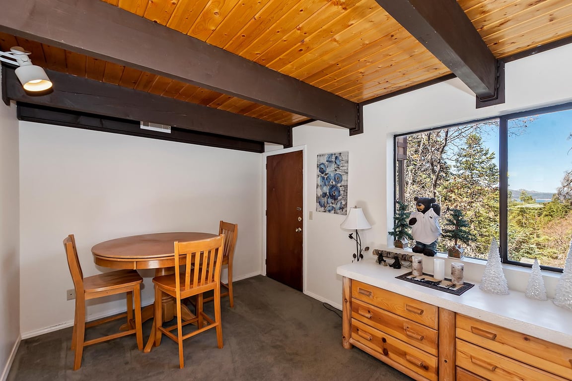 Cabin Image 36