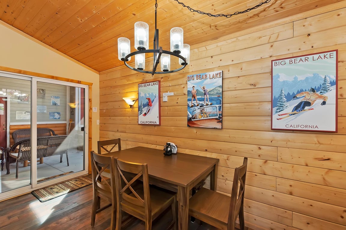 Cabin Image 9