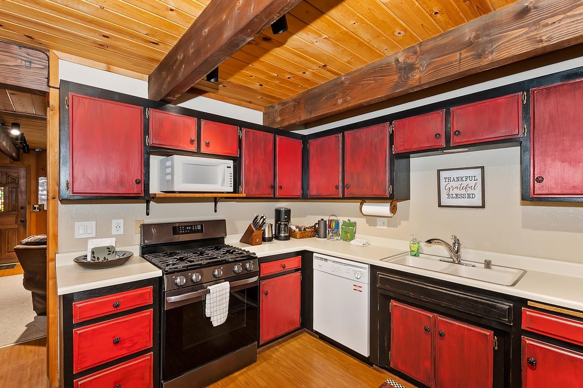 Cabin Image 10