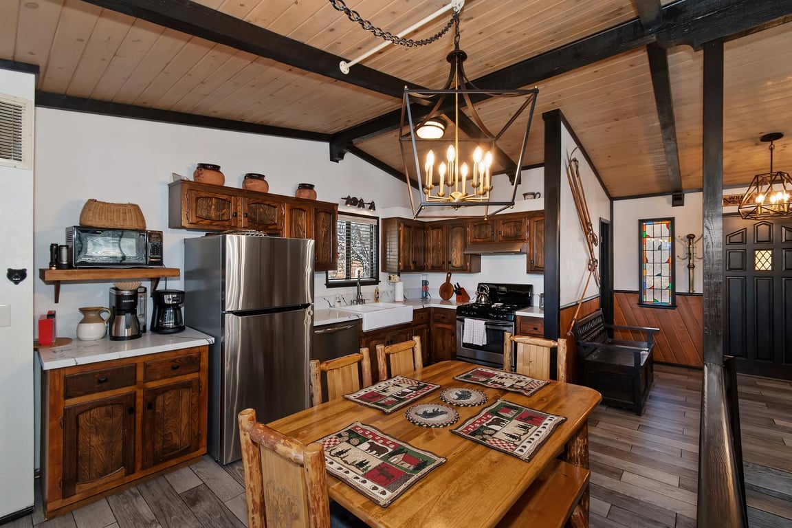 Big Bear Cabin - OverlookChalet - 0003