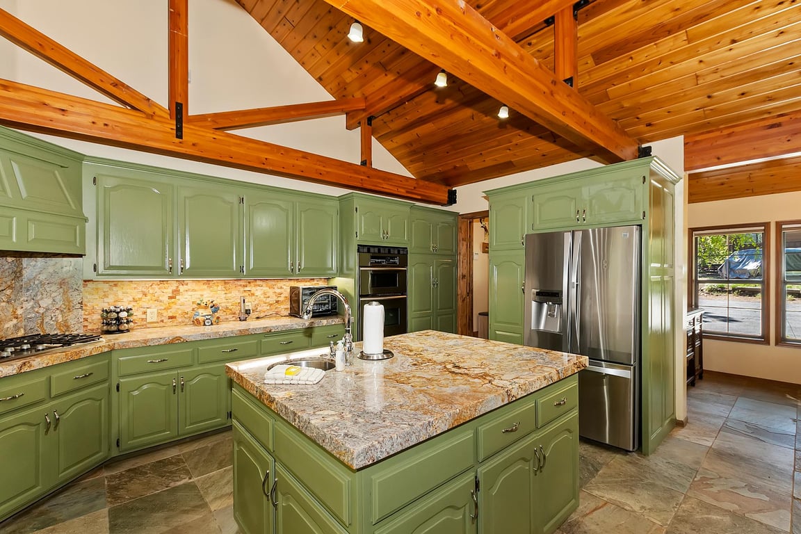 Cabin Image 19