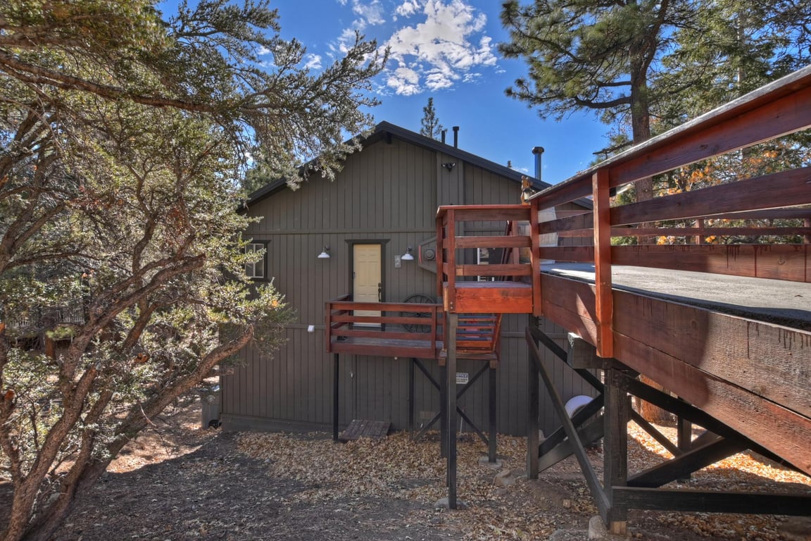 Cabin Image 6