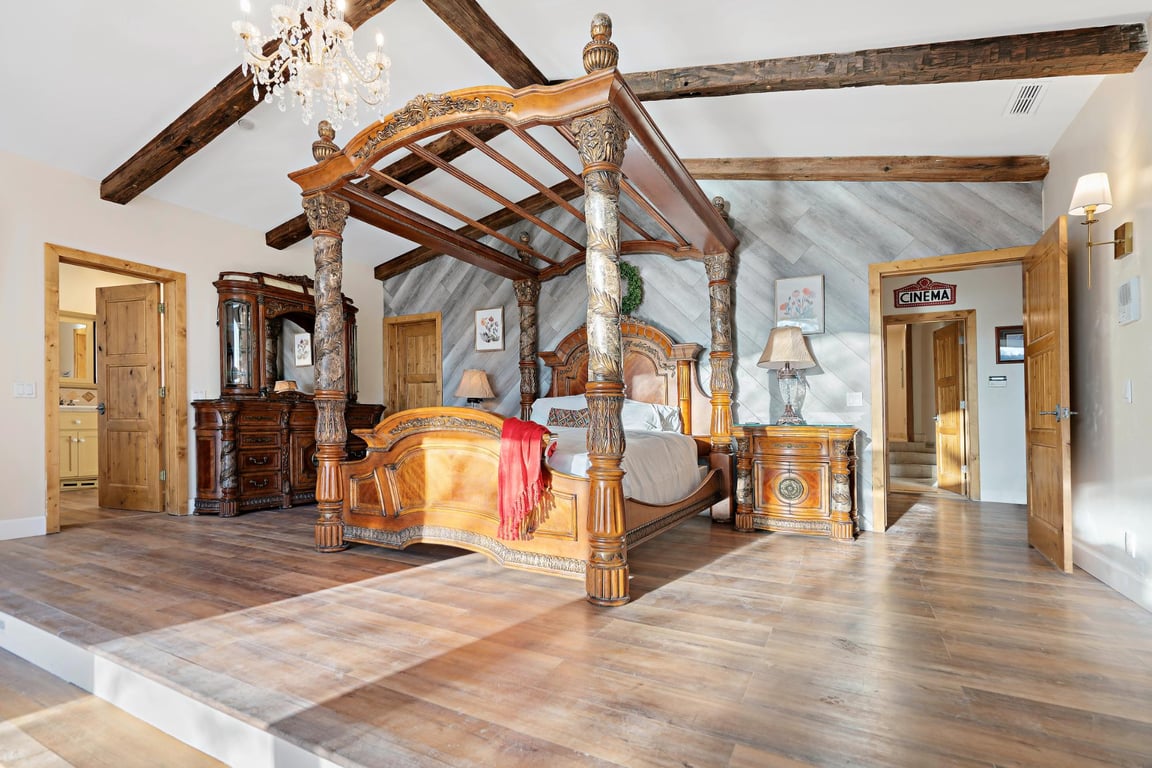 Cabin Image 53