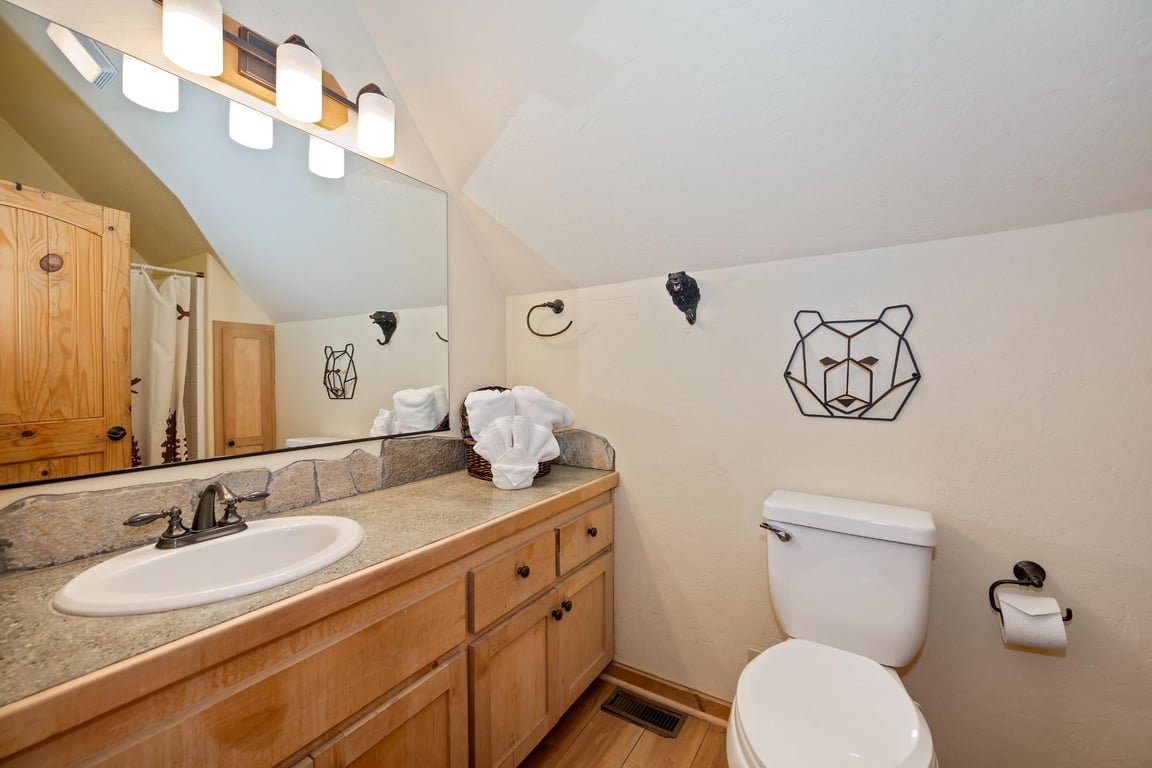 Cabin Image 34
