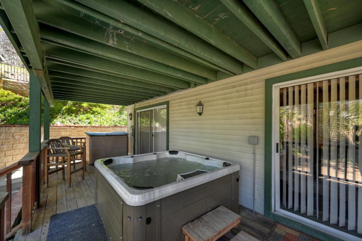 Cabin Image 38