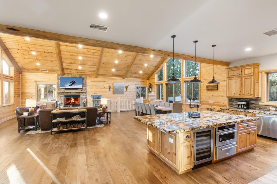 Cabin Image 18