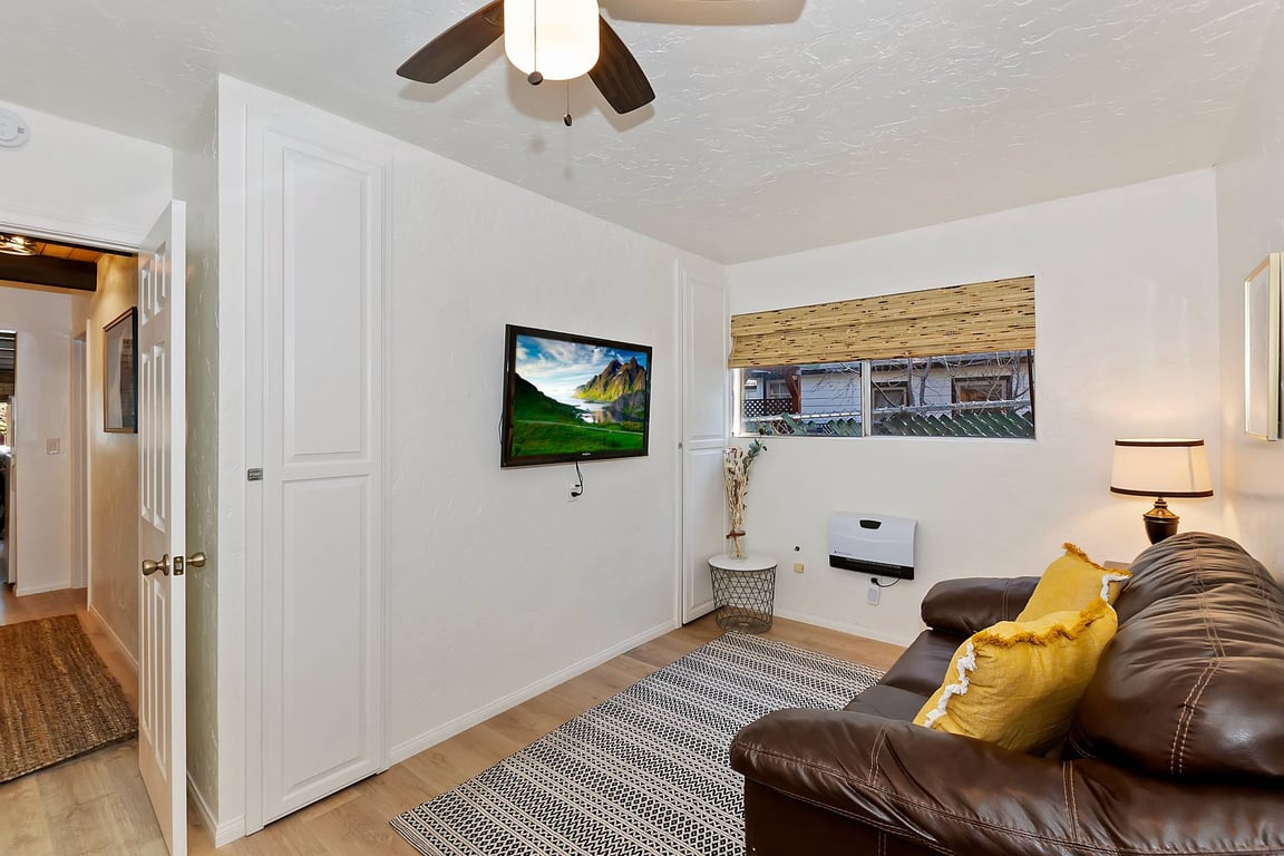 Cabin Image 15
