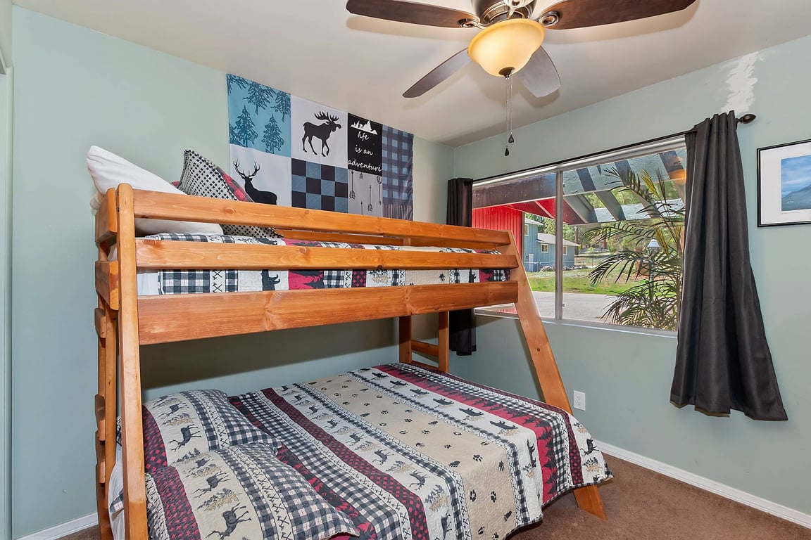 Cabin Image 14