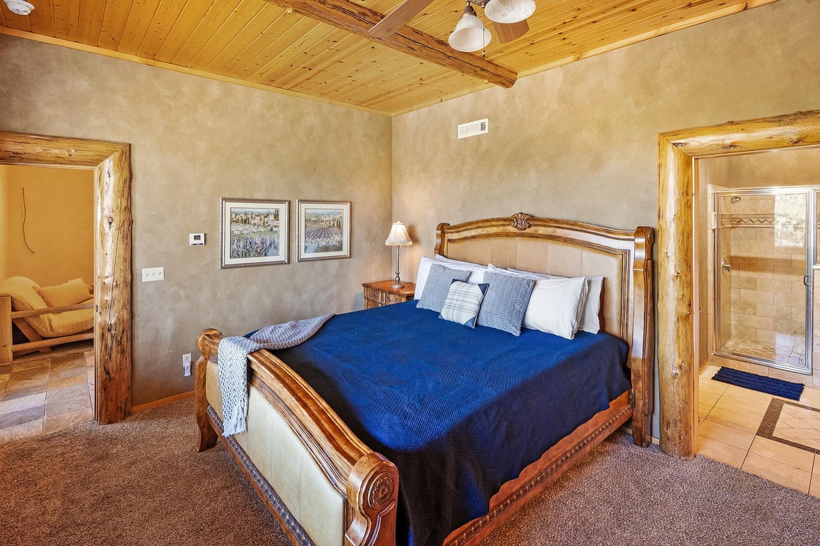 Cabin Image 42