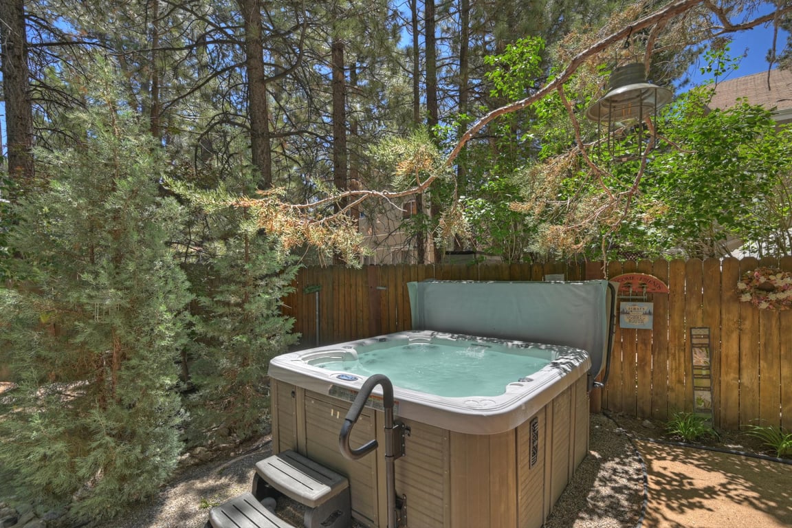 Cabin Image 26