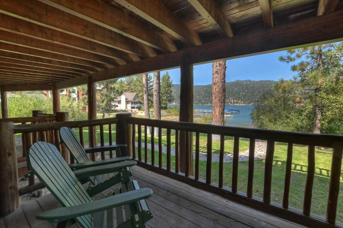 Big Bear Cabin - CaliBearLakefront - 0005
