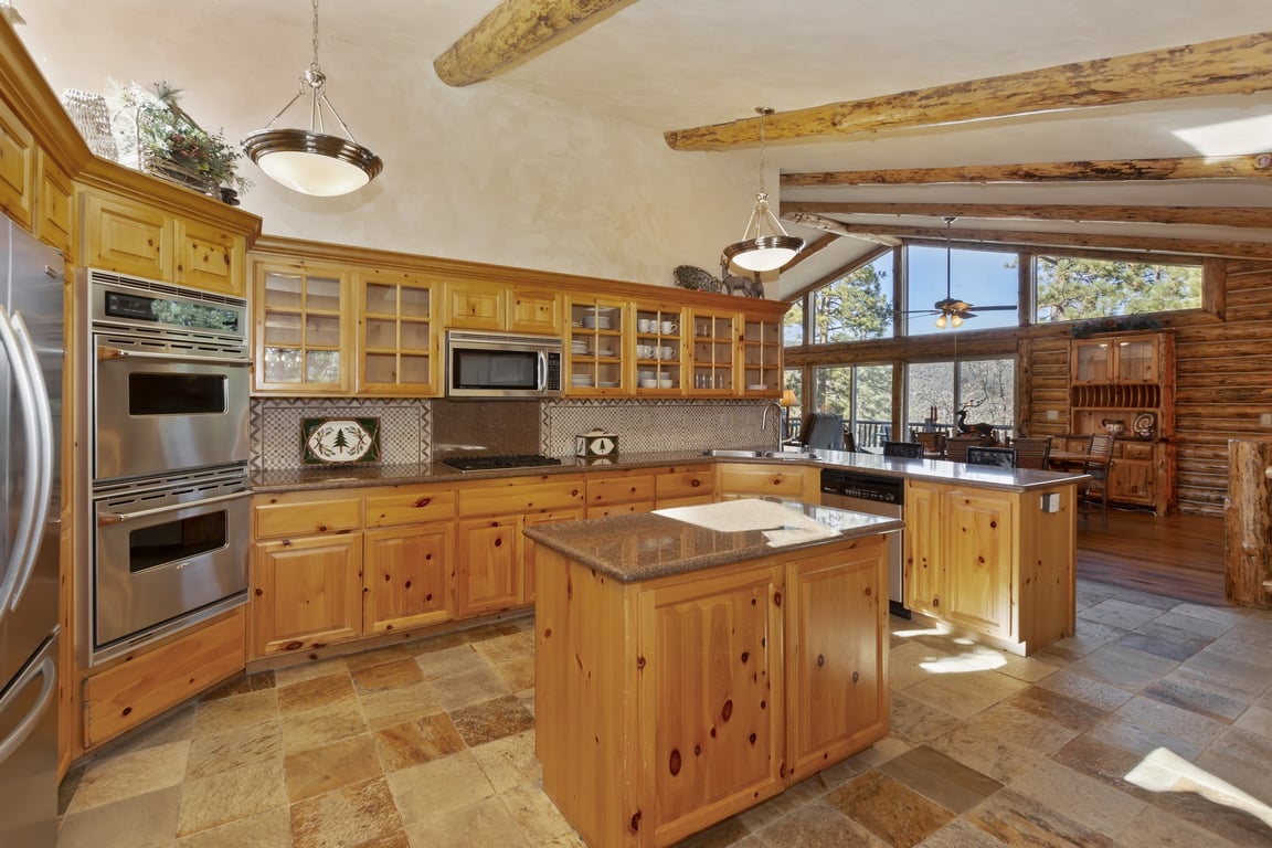 Cabin Image 9