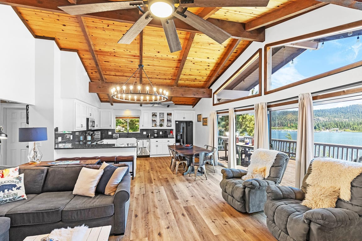 Cabin Image 13