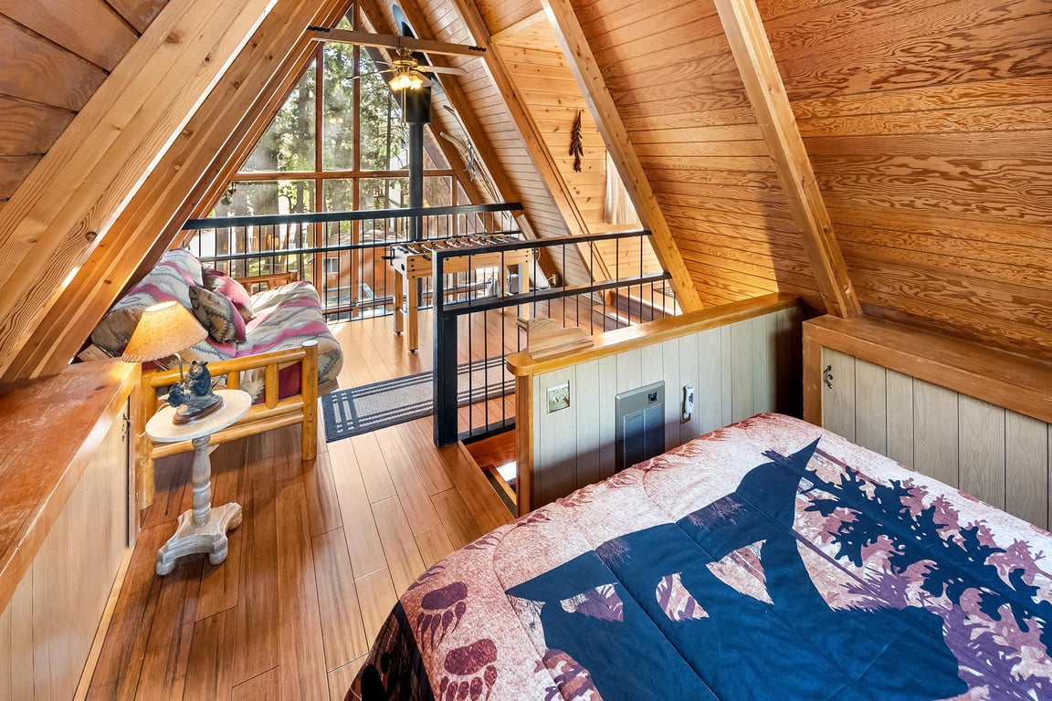Cabin Image 32
