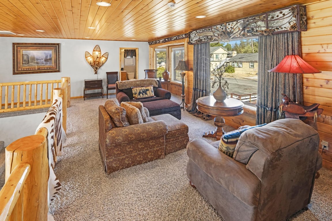 Cabin Image 61