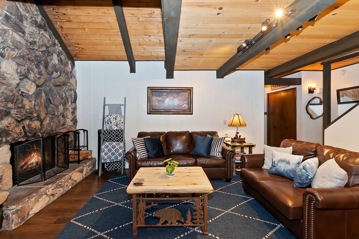 Cabin Image 6
