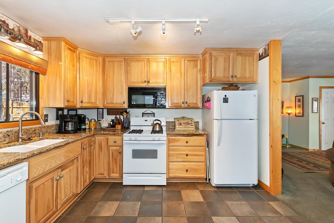 Cabin Image 13