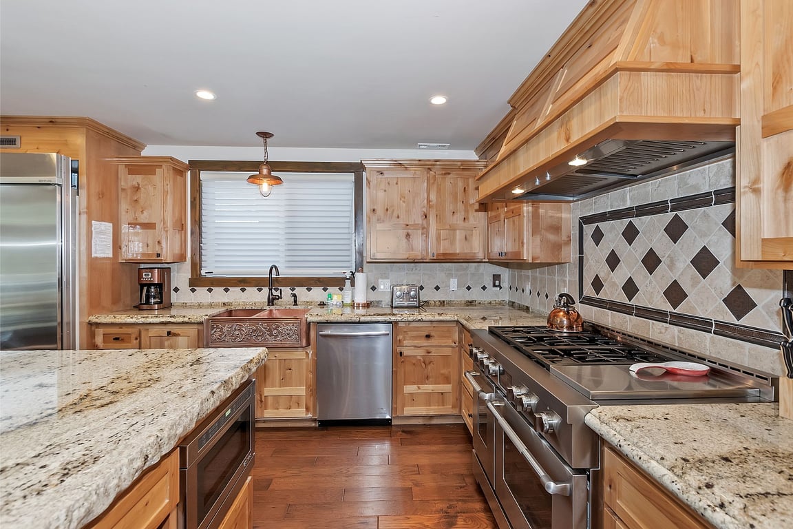 Cabin Image 9