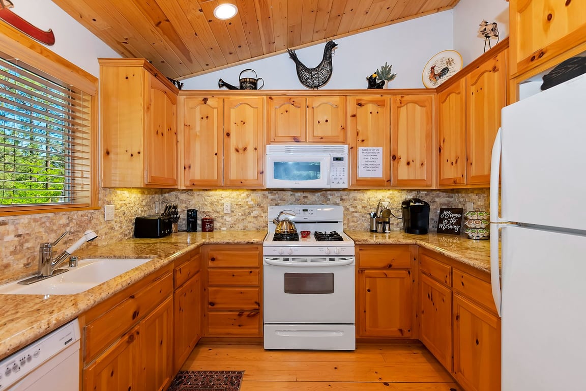 Cabin Image 13