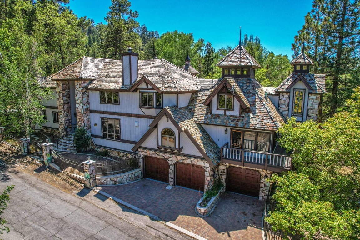 Cabin Image 119