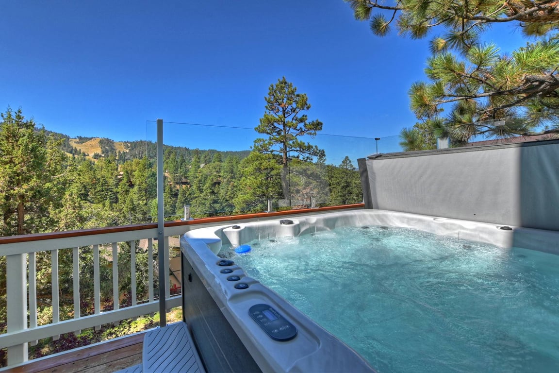 Cabin Image 11