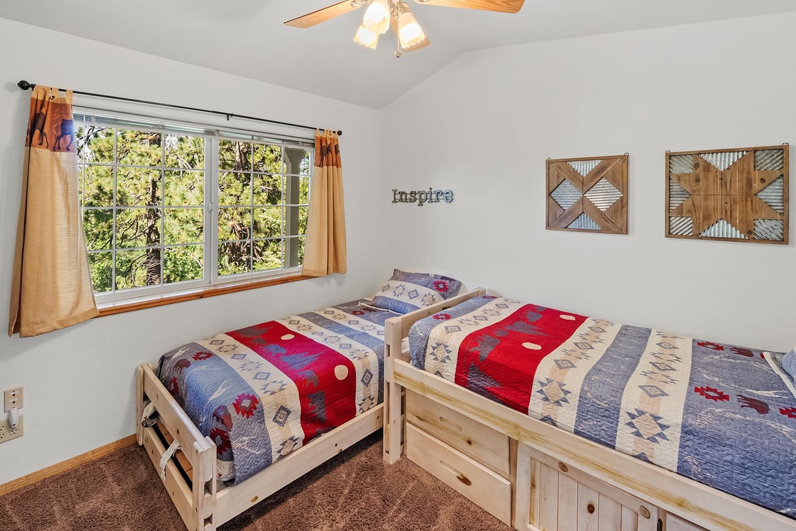 Cabin Image 38