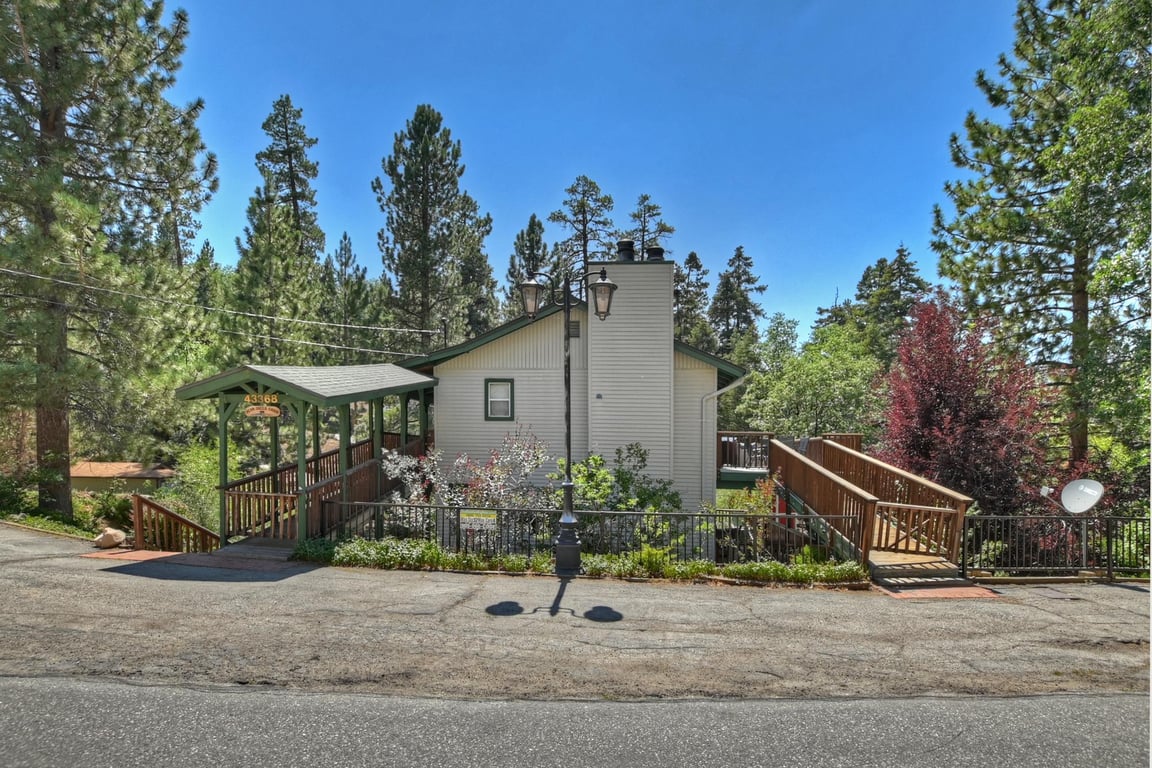 Cabin Image 54