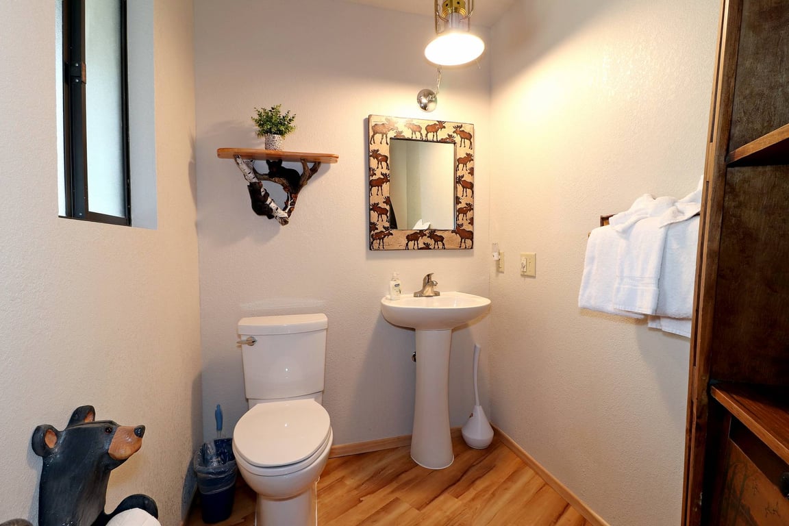 Cabin Image 12