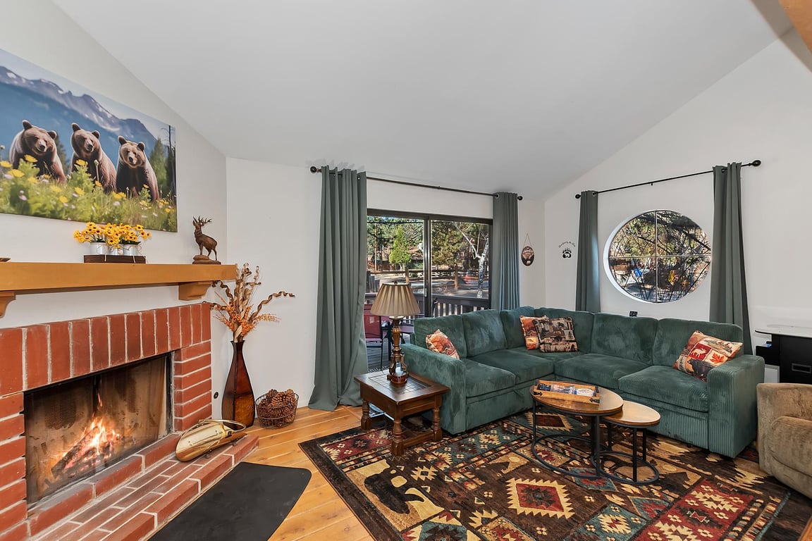 Cabin Image 12