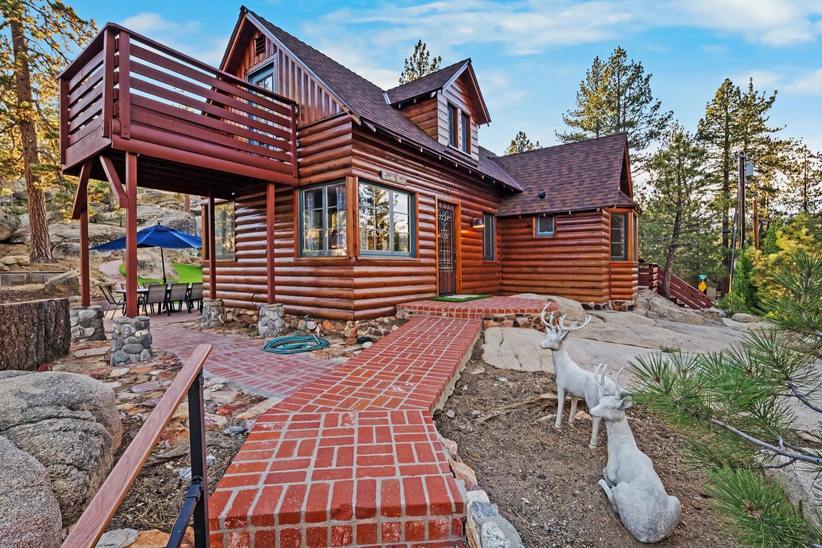 Cabin Image 7