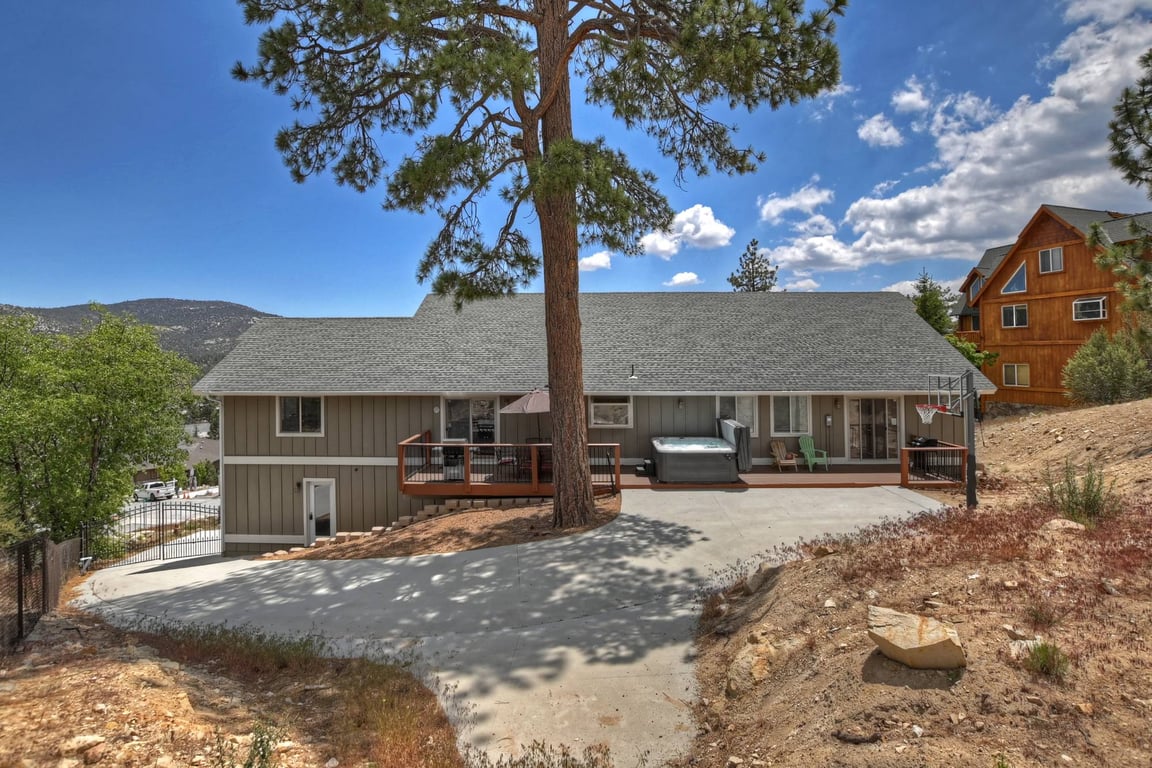 Cabin Image 61