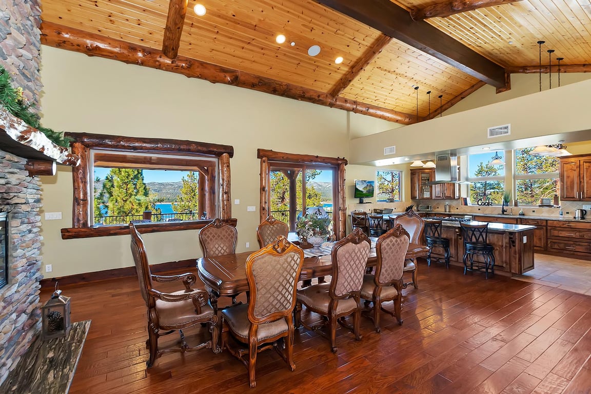 Cabin Image 17