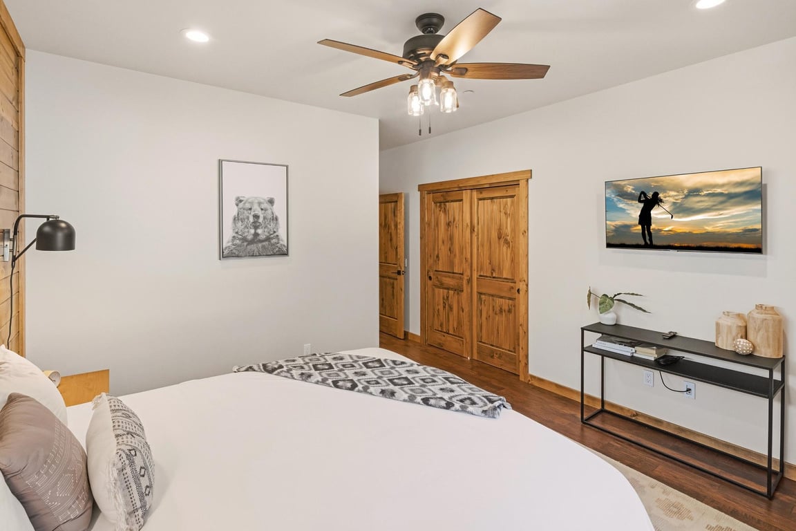 Cabin Image 37
