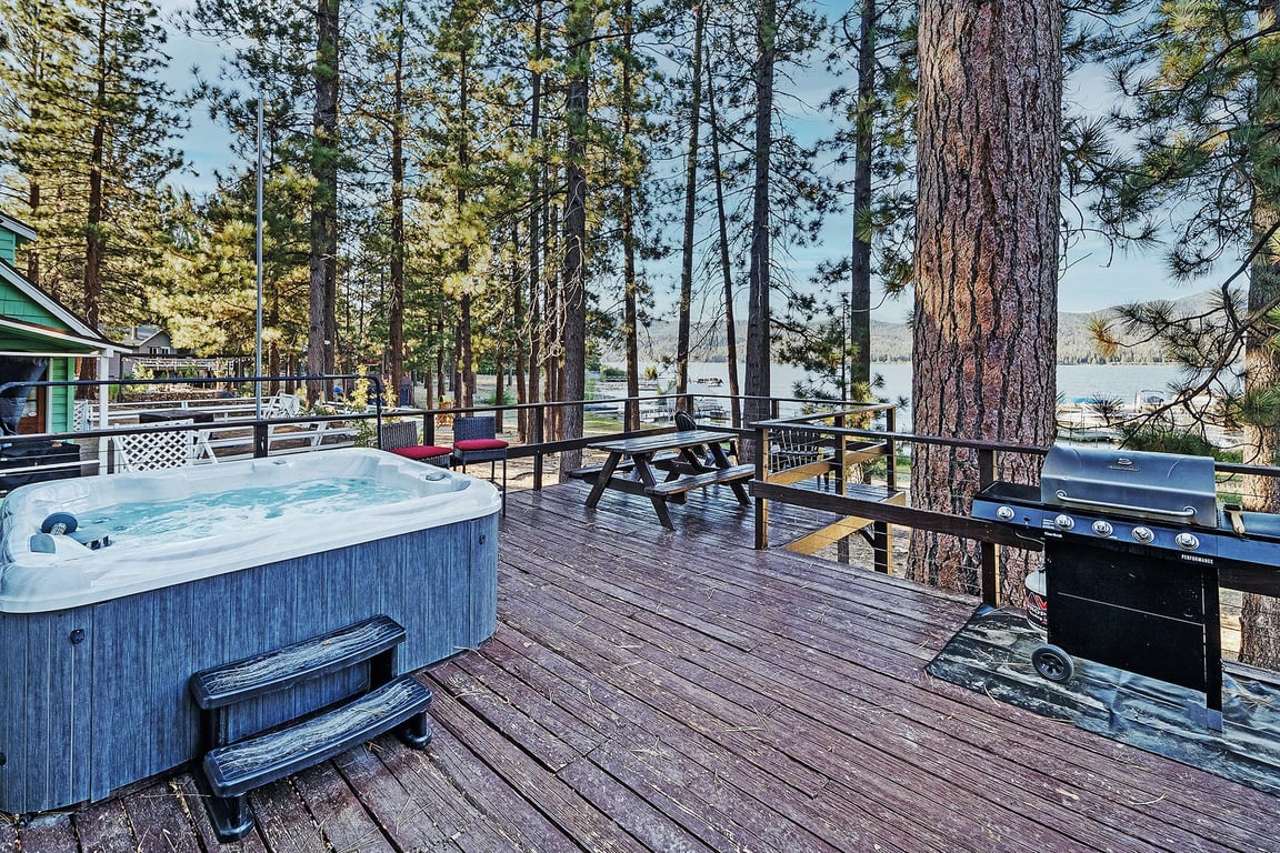 Lakeview Inn