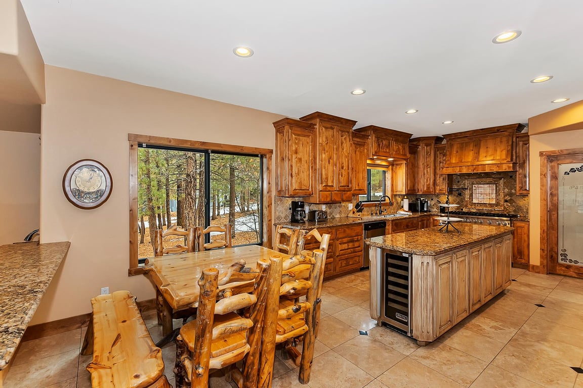 Cabin Image 19