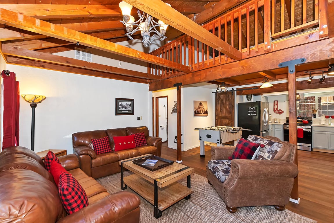 Cabin Image 6
