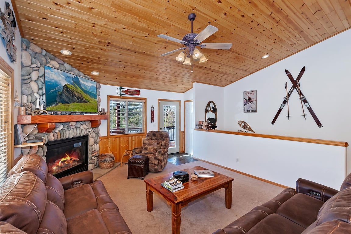 Cabin Image 7