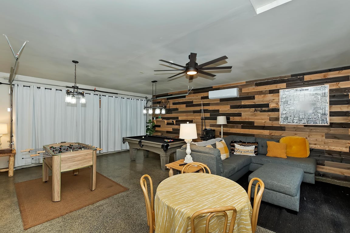 Cabin Image 33