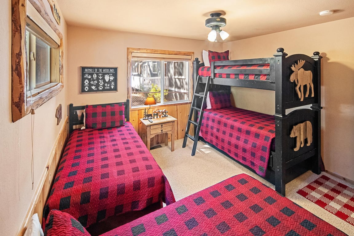 Cabin Image 37