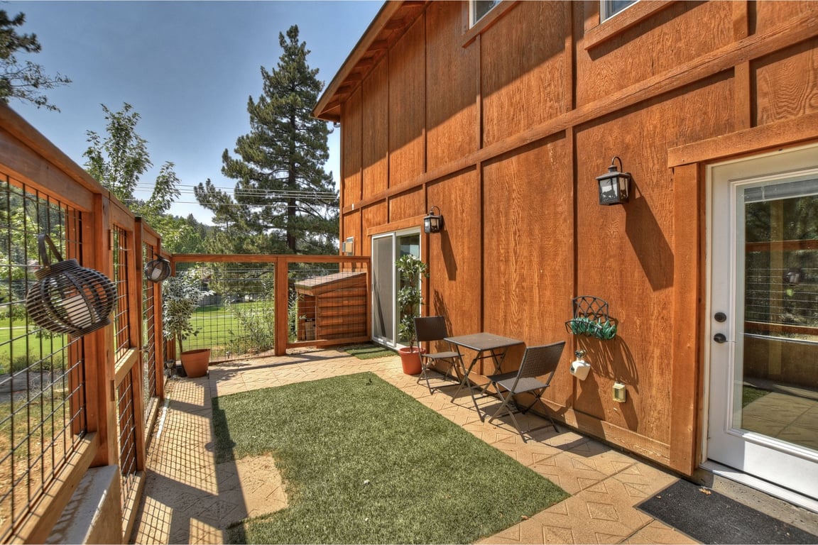 Cabin Image 18
