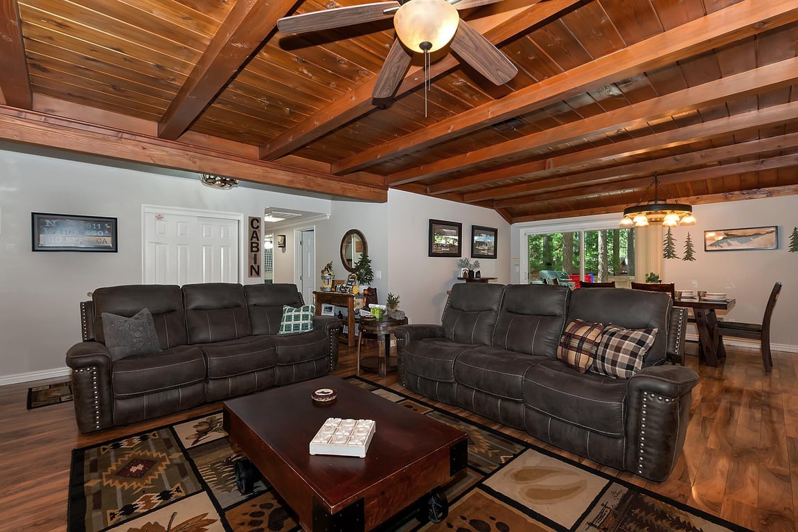 Cabin Image 6