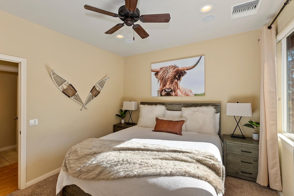 Cabin Image 57