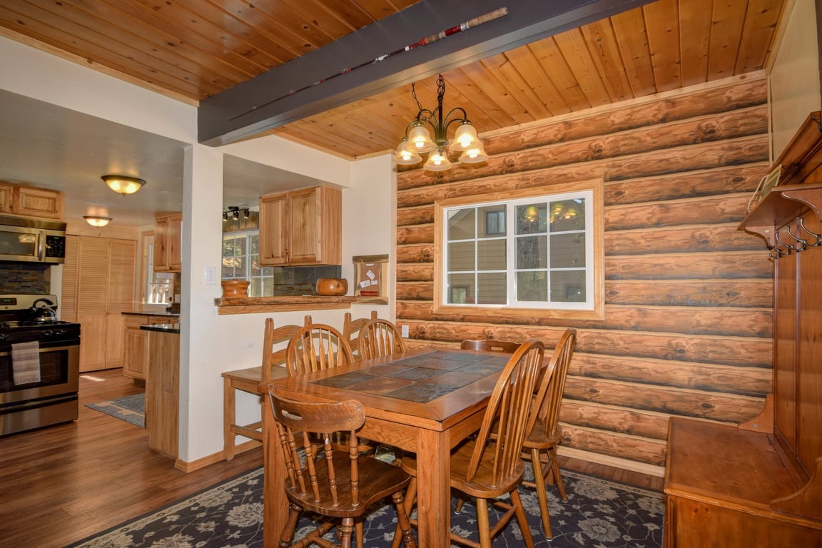 Cabin Image 7