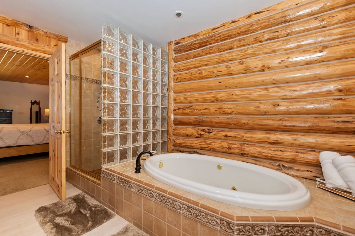 Cabin Image 31