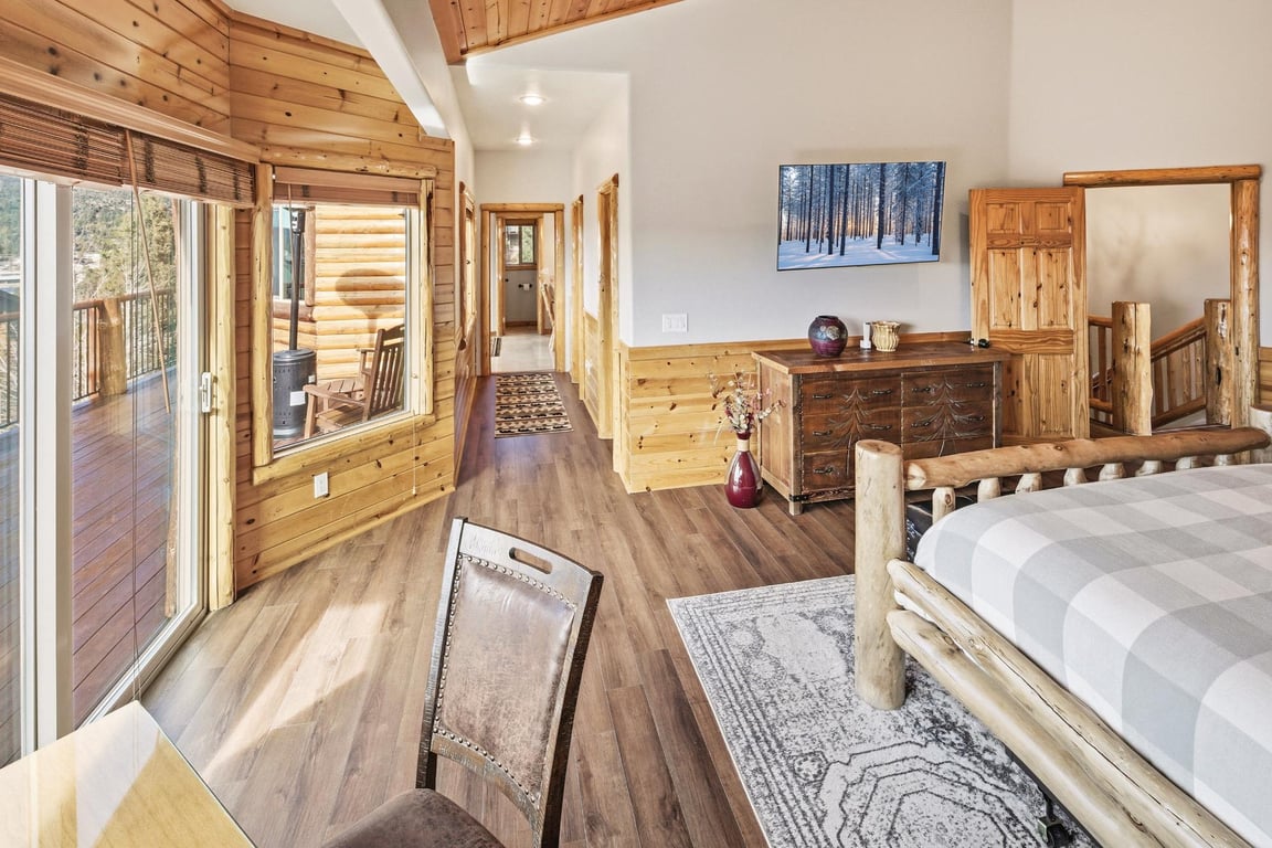 Cabin Image 59