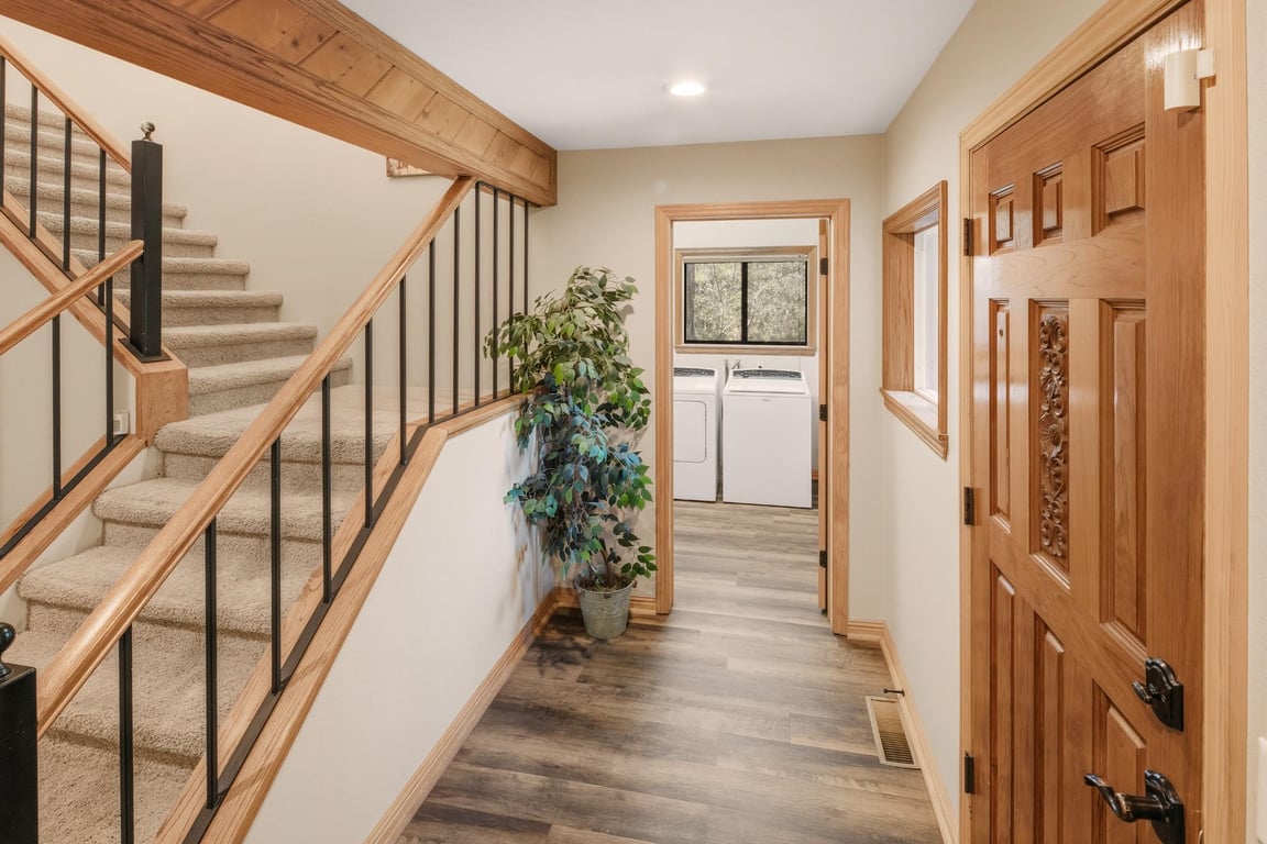 Cabin Image 8