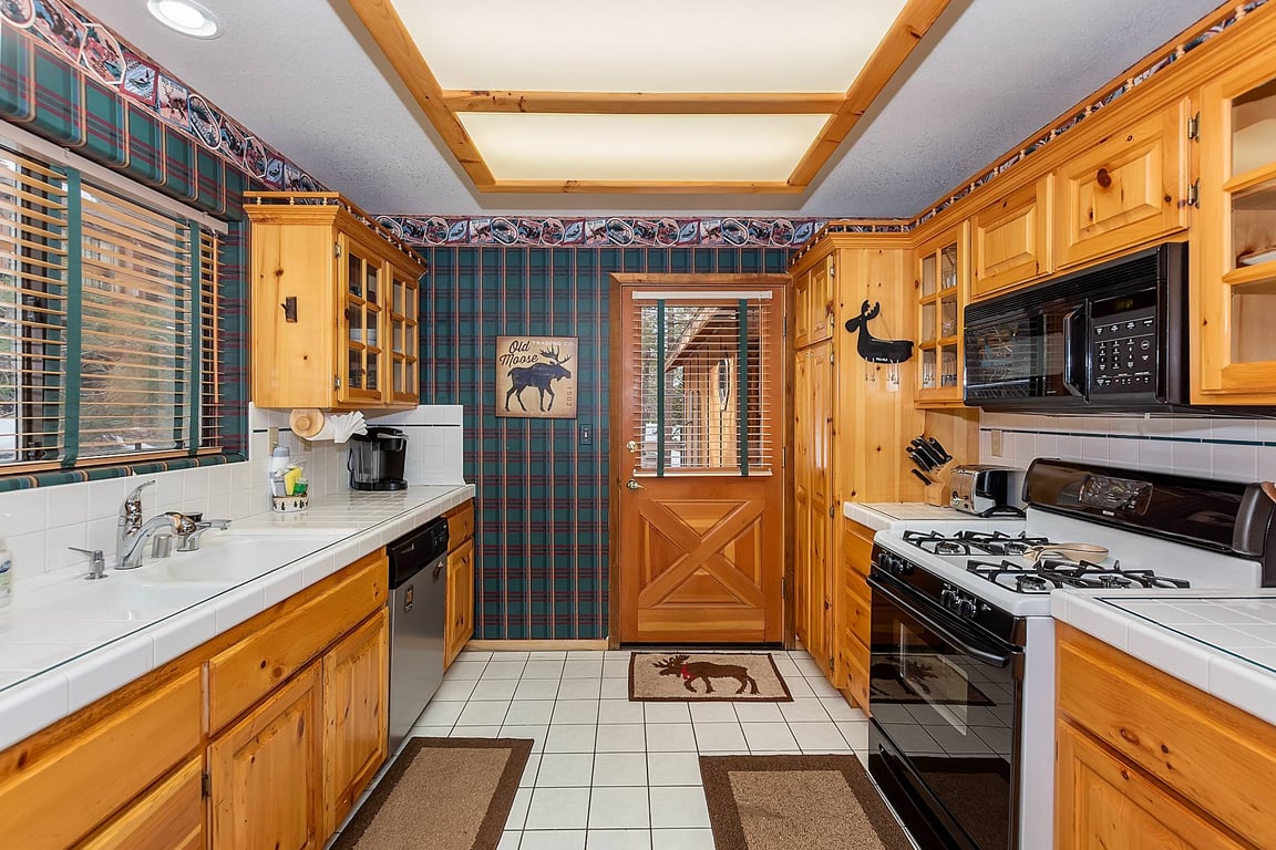 Big Bear Cabin - MooseHaven - 0003