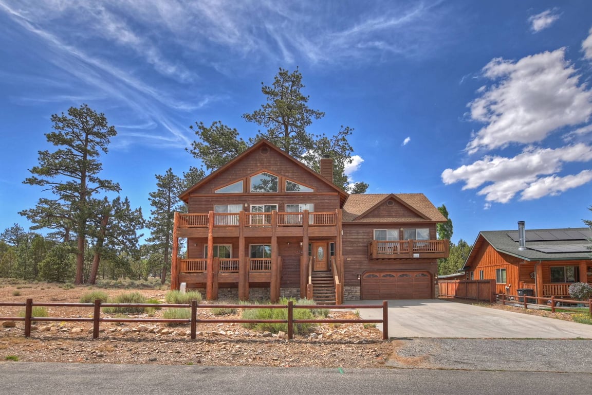 Sky View Lodge